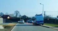Zderzenie aut, jedna osoba trafiła do szpitala - zdjęcie 3