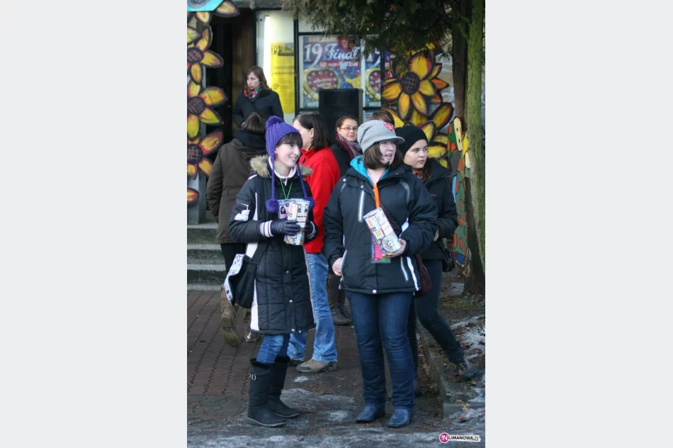 294 wolontariuszy w sztabie WOŚP - zdjęcie 3