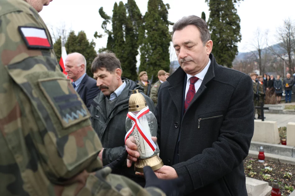 Odbyły się Powiatowo-Miejskie obchody Dnia Pamięci Żołnierzy Wyklętych - zdjęcie 6