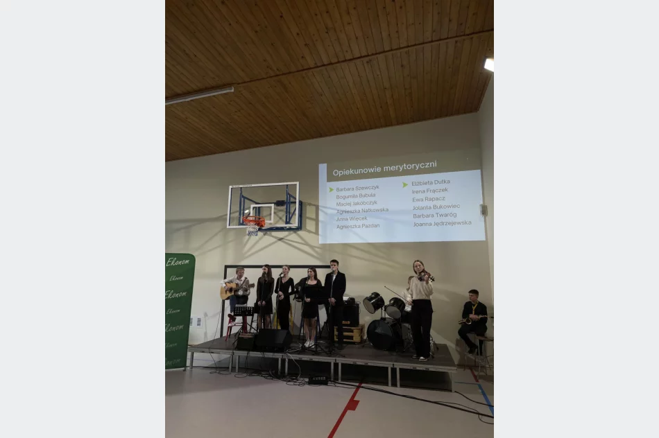 Rywalizując, odkrywali zawodowe predyspozycje - zdjęcie 10
