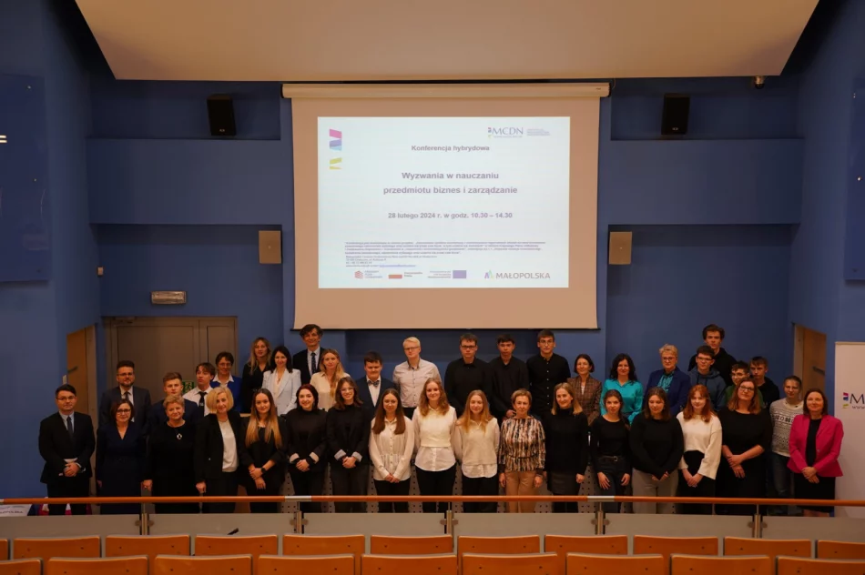 Laureaci z Tischnera jadą do Brukseli - zdjęcie 3
