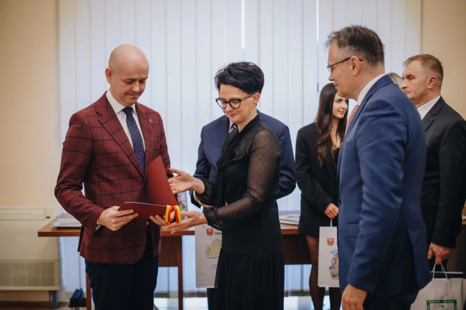Wyniki piłkarskiego plebiscytu: najlepsi piłkarze, trenerzy i drużyna roku - zdjęcie 3