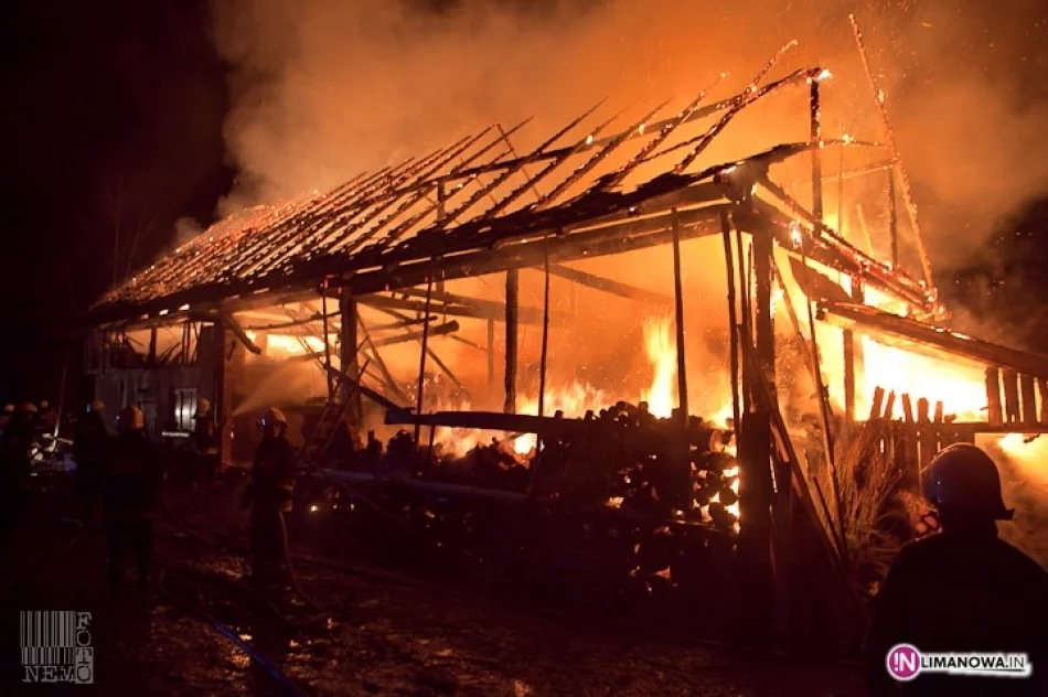 Spłonęła stodoła, uratowano dom - zdjęcie 3