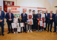 Plebiscyt wyłonił najlepszych piłkarzy, trenerów i drużynę roku - zdjęcie główne