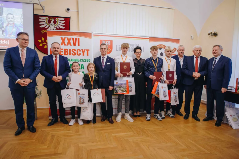 Plebiscyt wyłonił najlepszych piłkarzy, trenerów i drużynę roku - zdjęcie 19