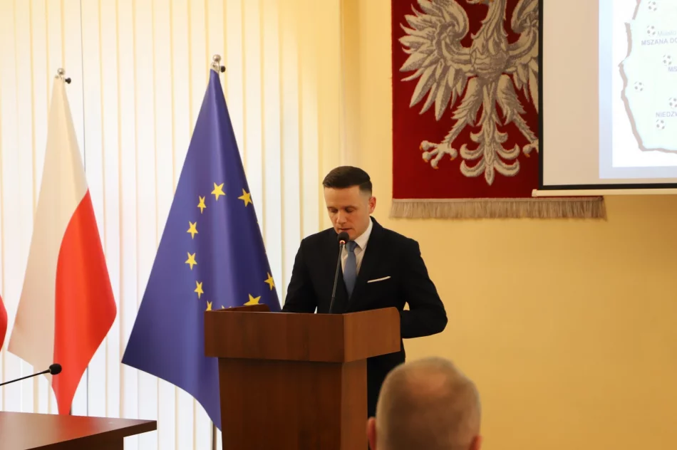 Wybrano najlepszego piłkarza i trenera ziemi Limanowskiej 2023 - zdjęcie 13
