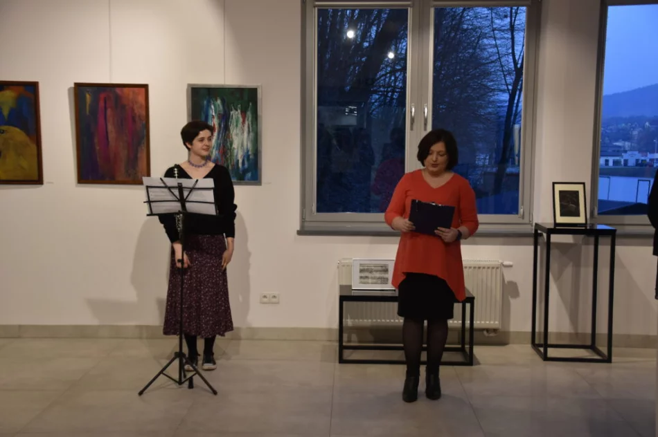 Wernisaż wystawy "Rytmy i światłocienie" - zdjęcie 15