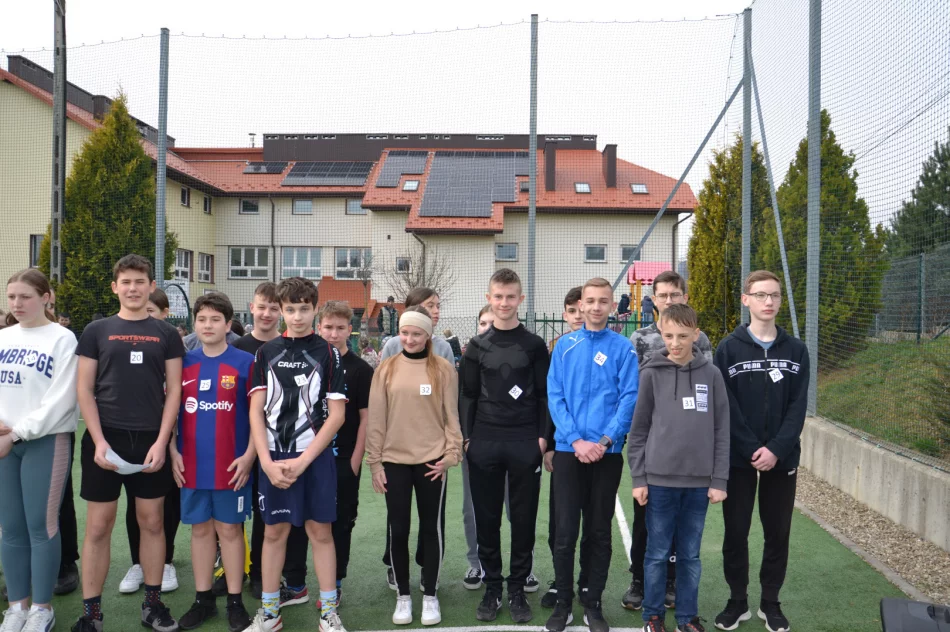 „TROPEM WILCZYM W SZKOLE” - KŁONE i MORDARKA III edycja w Gminie Limanowa - zdjęcie 12