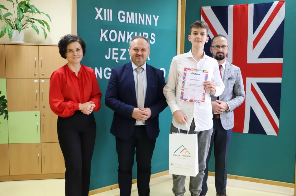 XIII Gminny Konkurs Języka Angielskiego - zdjęcie 9