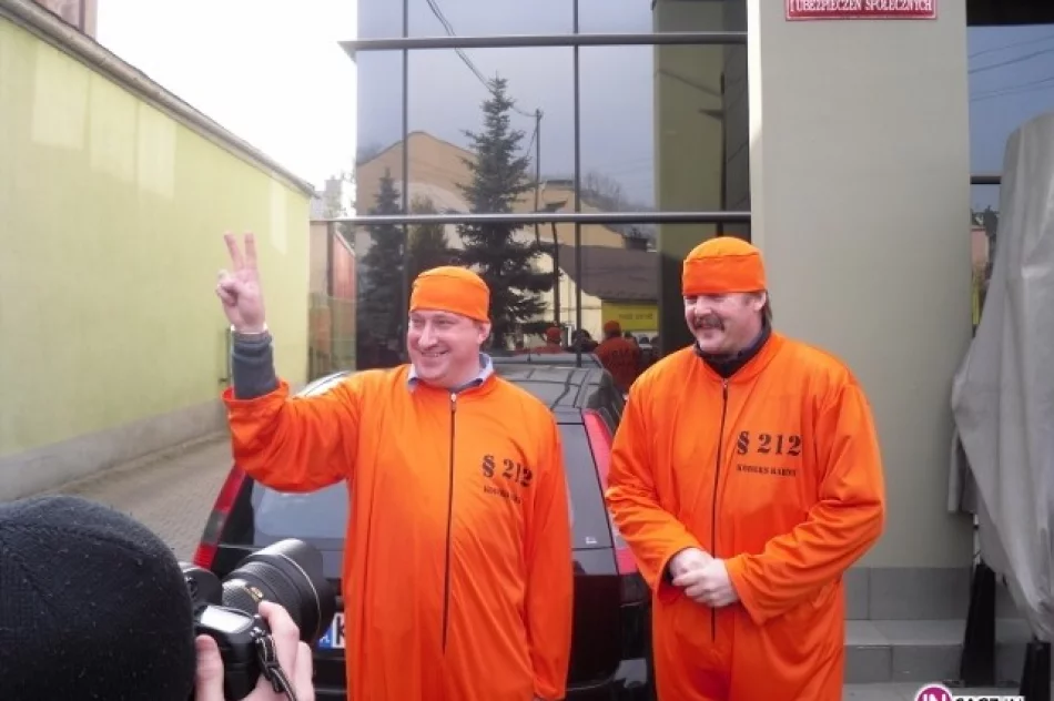 Protestowali przeciwko ograniczaniu wolności słowa - zdjęcie 4