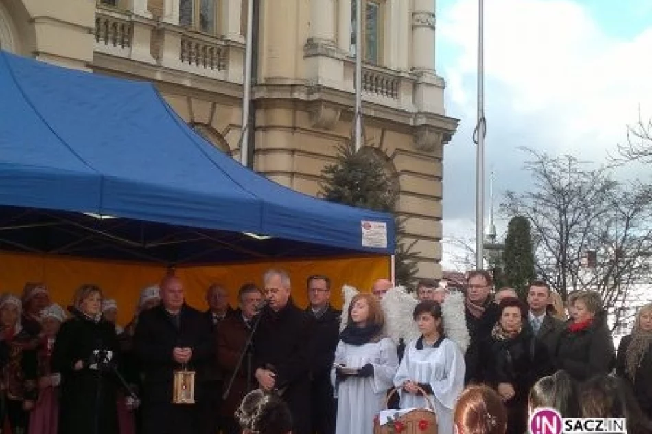 Sądeczanie przełamali się opłatkiem - zdjęcie 4