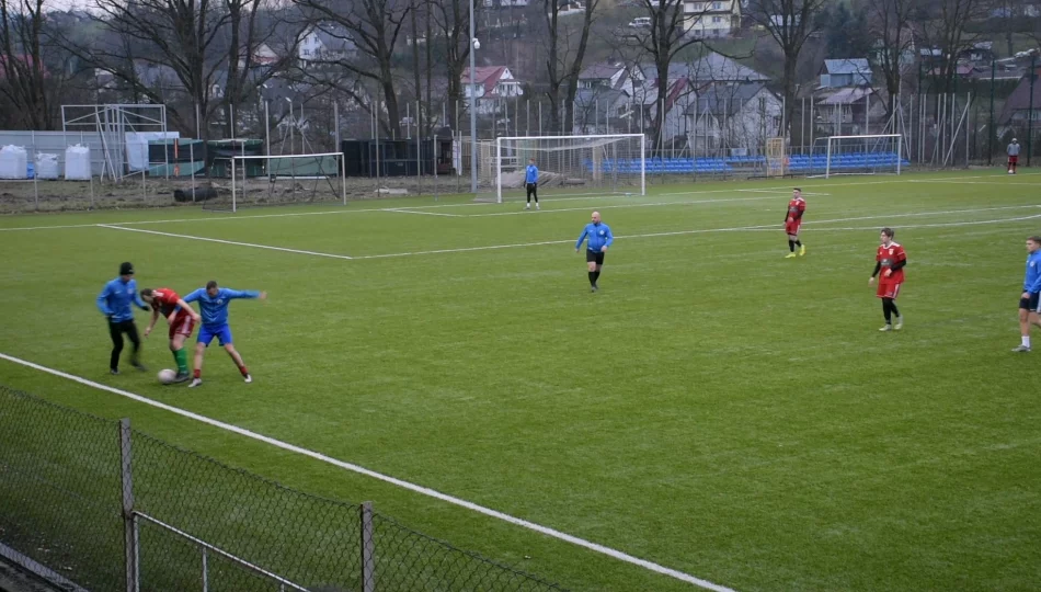 Skuteczna pogoń AKS-u w sparingu - zdjęcie 1