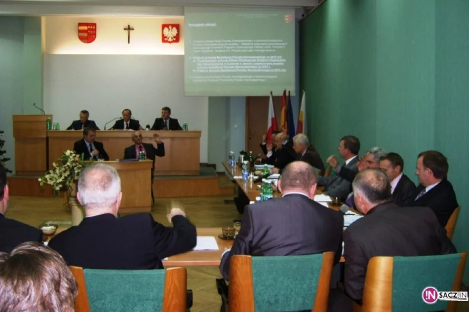 Budżet na 2012 - trudny, ale możliwy do realizacji - zdjęcie 2