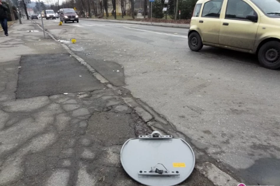 Wjechał w znak i odjechał - zdjęcie 2