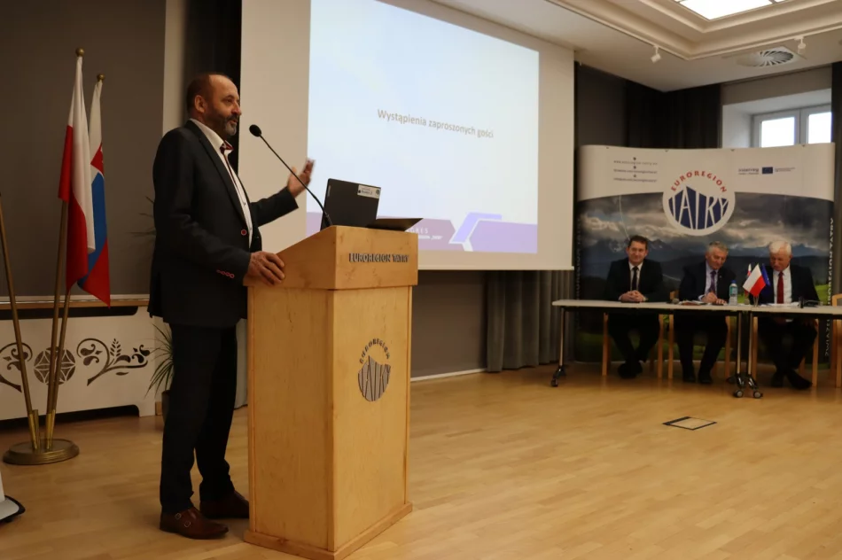 Burmistrz Miasta Limanowa wziął udział w Kongresie Związku Euroregion „Tatry” - zdjęcie 2