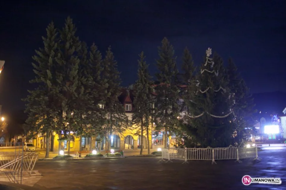 Opóźnienie w oświetleniu Rynku - zdjęcie 2