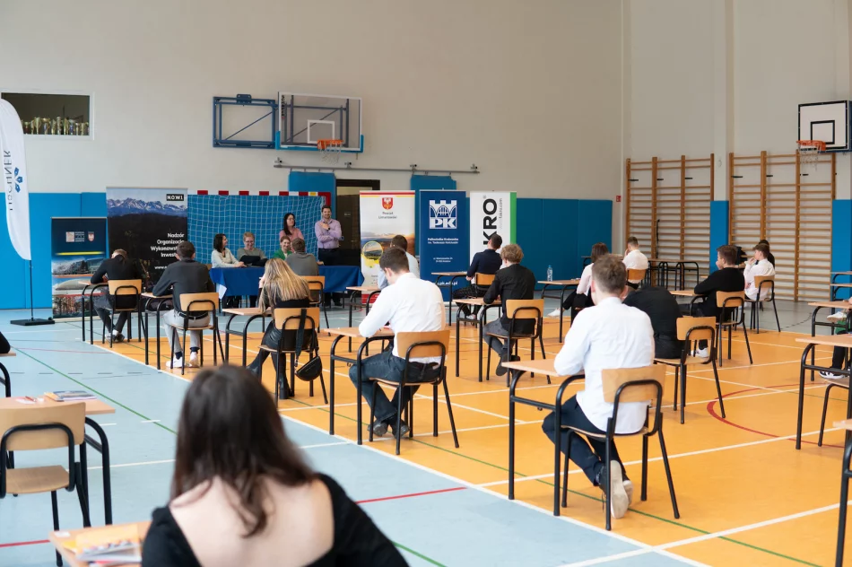 Sukces limanowskich szkół w Ogólnopolskiej Olimpiadzie o Procesie Inwestycyjno-Budowlanym - zdjęcie 2