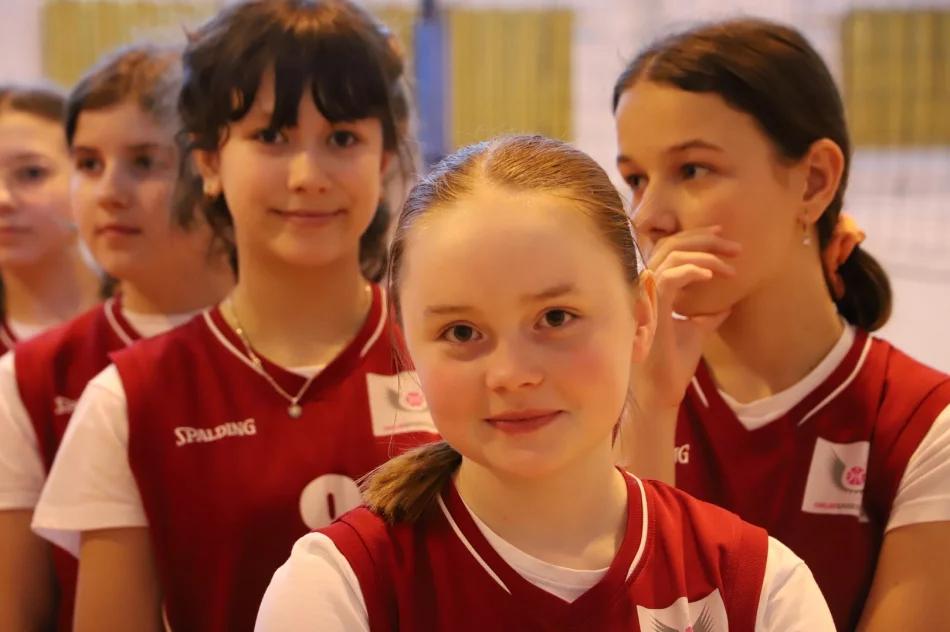 Poznaliśmy ZWYCIĘZCÓW Igrzysk Dzieci Piłki siatkowej - 4-ki - zdjęcie 10