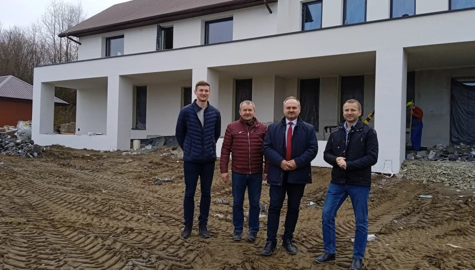 Rozbudowa budynku wielofunkcyjnego przy stadionie - zdjęcie 1
