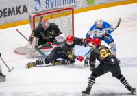 Unia Oświęcim pokonała Cracovię i awansowała do półfinału (zdjęcia) - zdjęcie główne