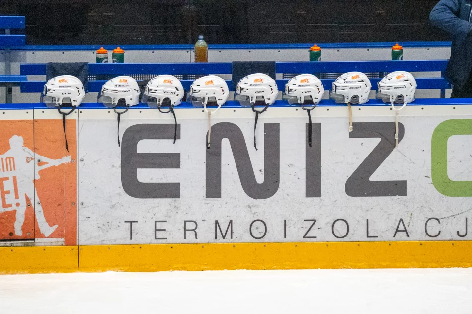 Unia Oświęcim pokonała Cracovię i awansowała do półfinału (zdjęcia) - zdjęcie 4