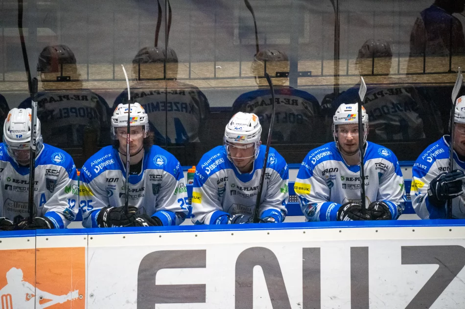 Unia Oświęcim pokonała Cracovię i awansowała do półfinału (zdjęcia) - zdjęcie 7