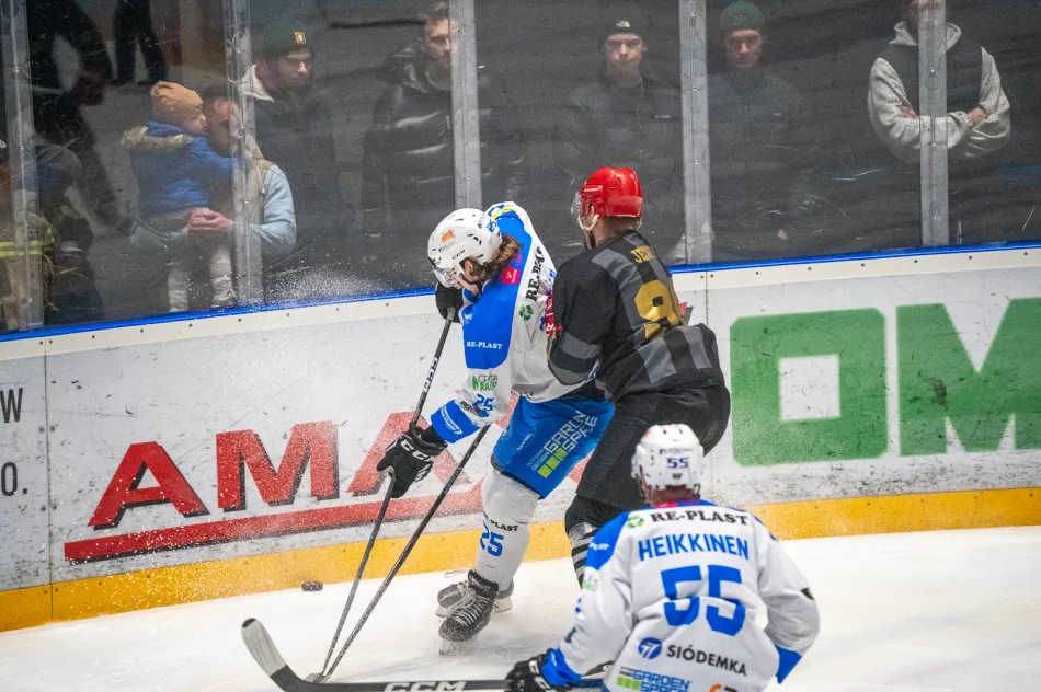 Unia Oświęcim pokonała Cracovię i awansowała do półfinału (zdjęcia) - zdjęcie 18