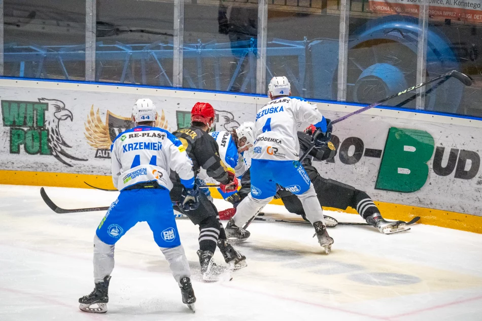 Unia Oświęcim pokonała Cracovię i awansowała do półfinału (zdjęcia) - zdjęcie 20