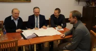 Szybkie postępy przy budowie sieci kanalizacyjnej w Koszarach - zdjęcie 4