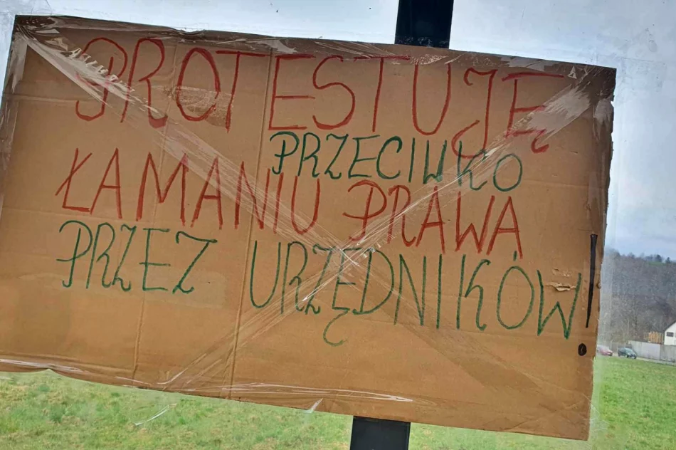 Niby miasto, ale wokół jak na wsi. Chodnik z... obornika (ZDJĘCIA) - zdjęcie 8