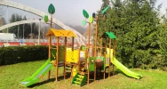 Nowy zestaw urządzeń na placu zabaw przy Miejskim Przedszkolu nr 2 - zdjęcie 3