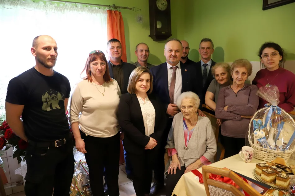 100 lat Marii Dudek z Walowej Góry - zdjęcie 4