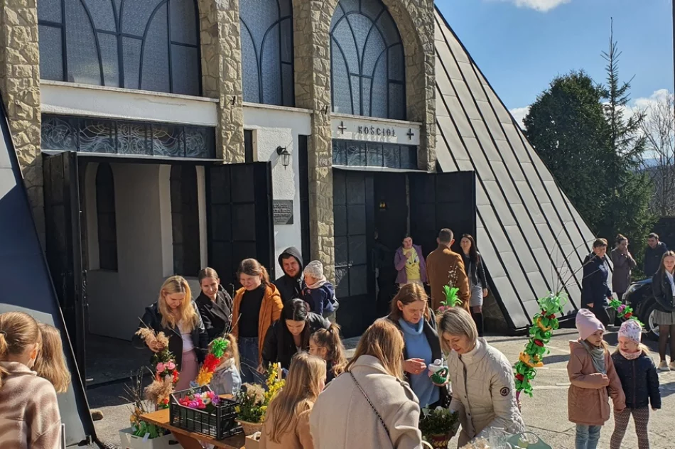 Kiermasz Wielkanocny i szczytny cel - zdjęcie 14