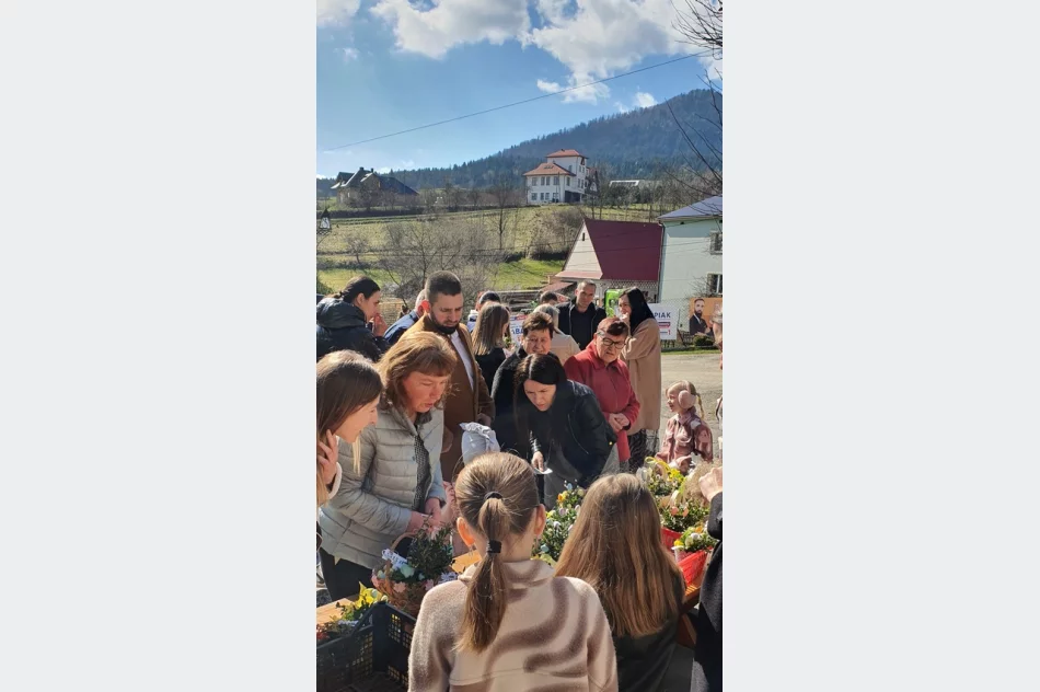 Kiermasz Wielkanocny i szczytny cel - zdjęcie 16
