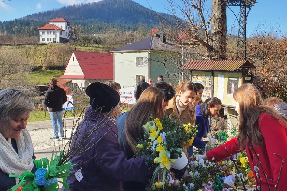 Kiermasz Wielkanocny i szczytny cel - zdjęcie 20