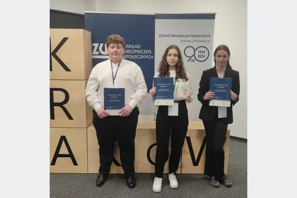 Uczniowe Tichnera w ogólnopolskim finale - zdjęcie 2