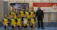 Dziewczyny z limanowskiej „czwórki” mistrzyniami powiatu - zdjęcie 3