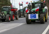 Rolnicy na drogach: niektóre blokady rozpoczęły się w nocy, więcej utrudnień spodziewanych od rana - zdjęcie główne