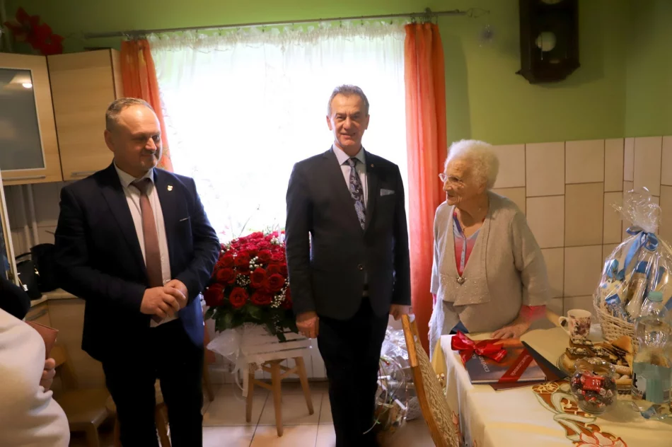 100-latka doczekała się gromady wnuków, prawnuków i praprawnuków! - zdjęcie 8