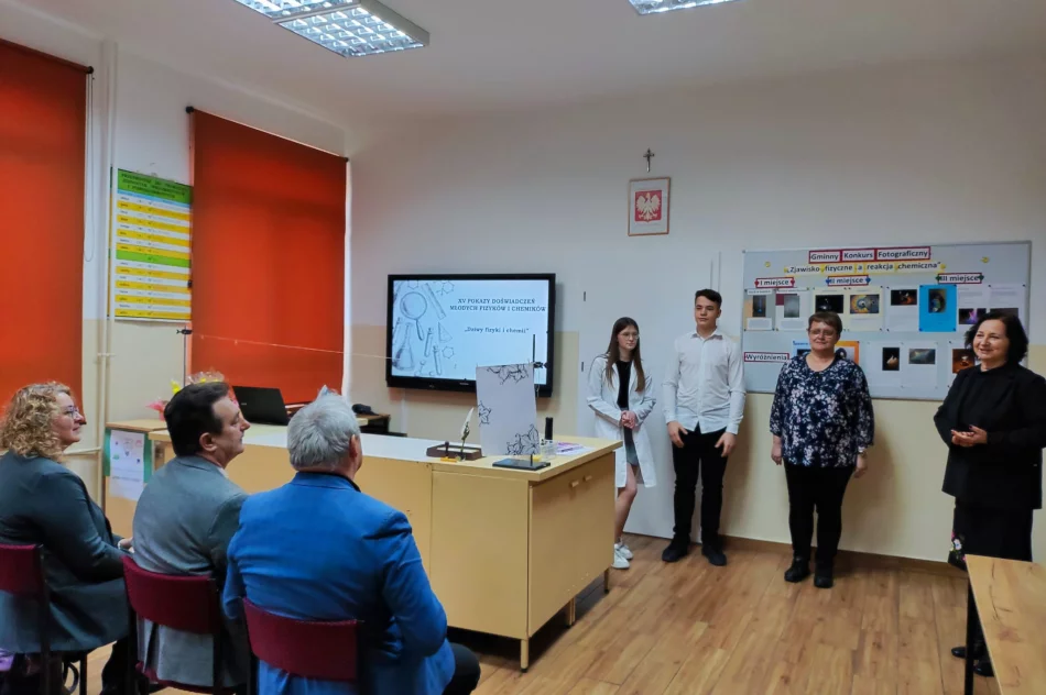 "Dziwy Fizyki i Chemii" w Laskowej - zdjęcie 9