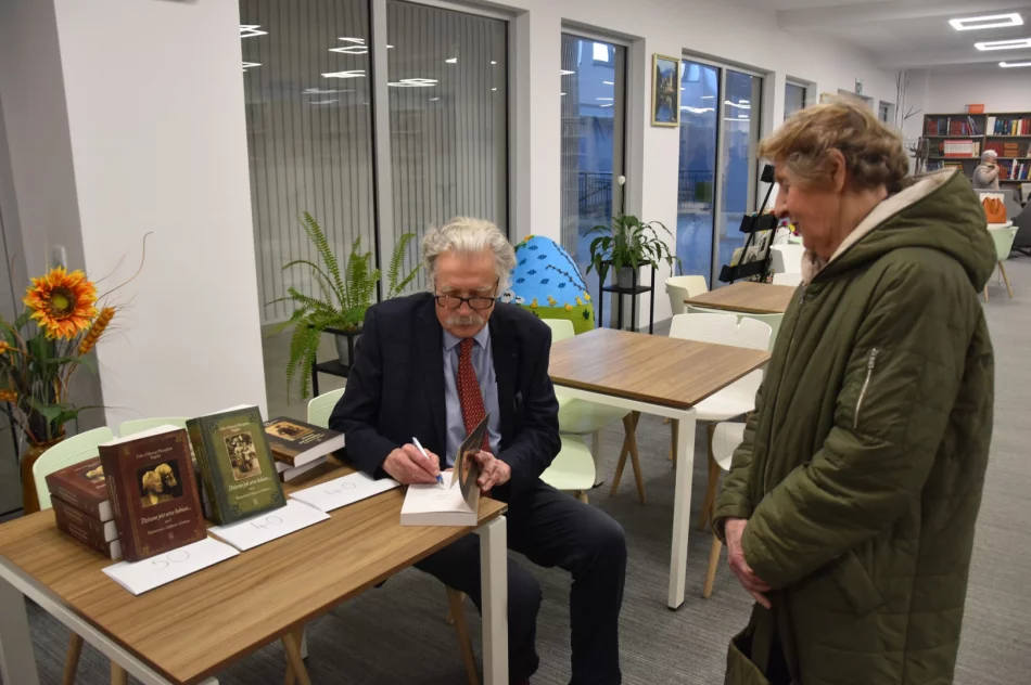 Spotkanie z Rafałem Skąpskim w Miejskiej Bibliotece Publicznej - zdjęcie 5
