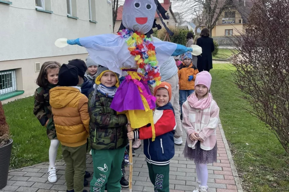 Pożegnanie Marzanny w Miejskim Przedszkolu Nr 1 - zdjęcie 4