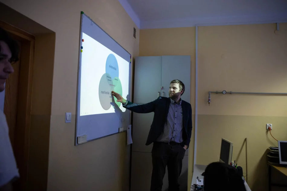 Dzień Otwarty w Mechaniku i nowy sprzęt dla elektryków (ZDJĘCIA) - zdjęcie 10