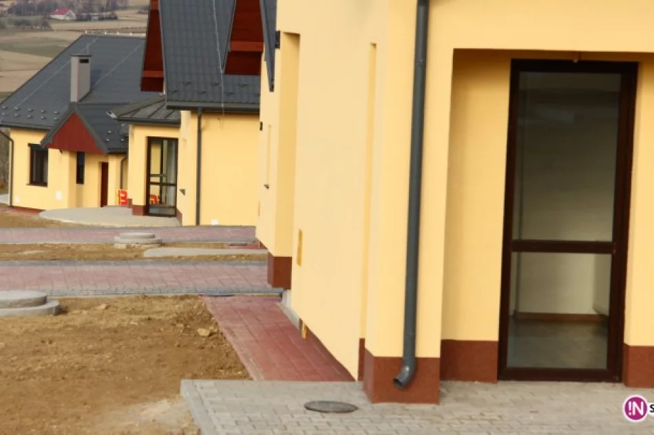 Radość podszyta ludzkimi dramatami - zdjęcie 2