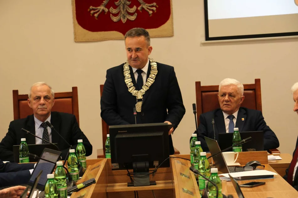 Odbyła się sesja Rady Miasta podsumowująca kadencję - zdjęcie 17