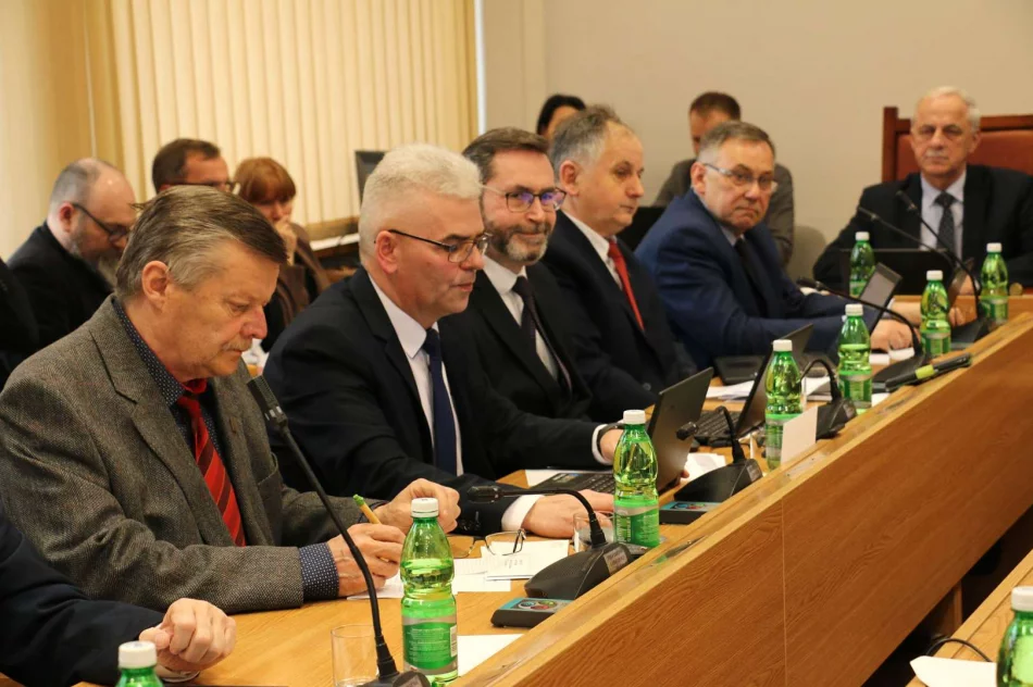 Odbyła się sesja Rady Miasta podsumowująca kadencję - zdjęcie 5