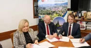 Podpisano umowy na modernizację i remont bazy oświatowej - zdjęcie 5