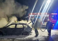 Podejrzany o podpalenie pojazdów w rękach policji - zdjęcie główne