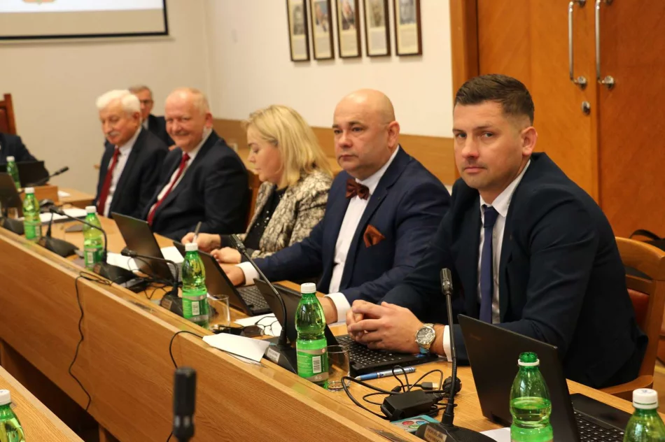 Ostatnia sesja czasem podsumowań (ZDJĘCIA) - zdjęcie 17