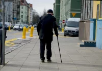 CIR: rząd pracuje nad bonem senioralnym i podwyższeniem zasiłku pogrzebowego - zdjęcie główne
